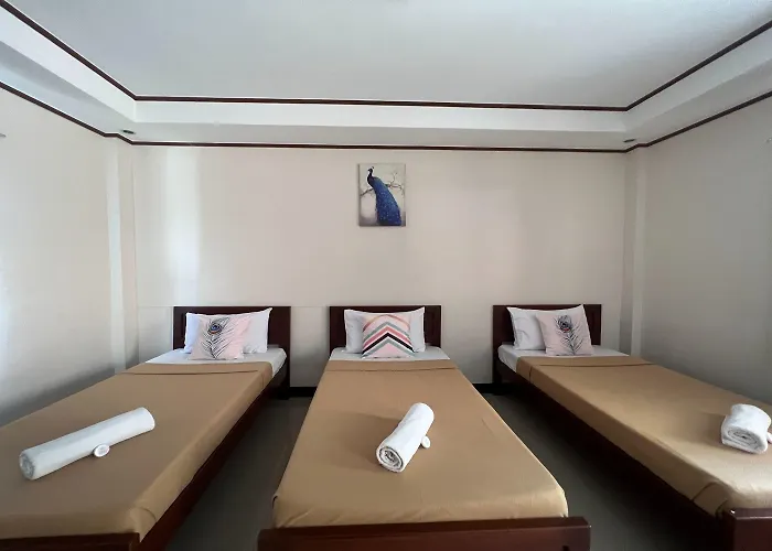 Dinah'S Tourist Inn Puerto Princesa