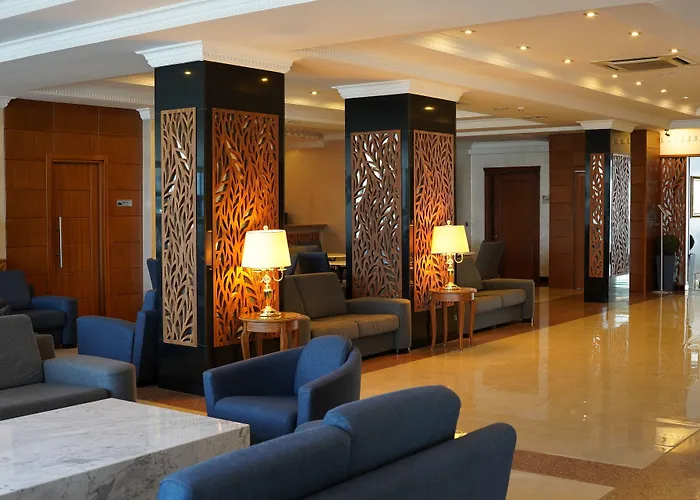 Premier Vista Hotel