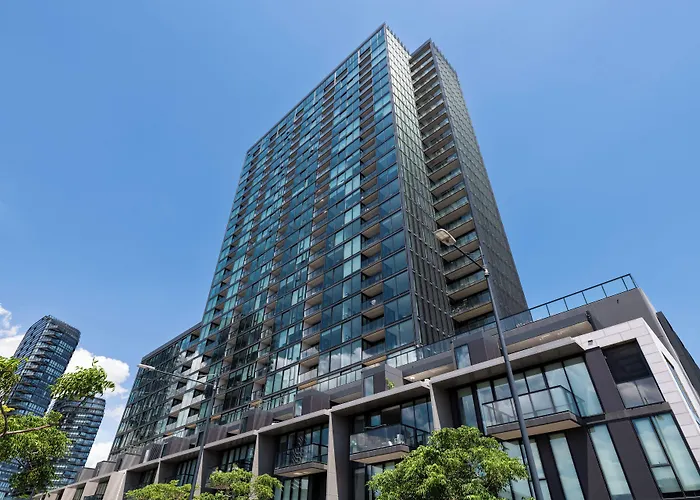 Melbourne Private Apartments - Collins Wharf Waterfront, Docklands