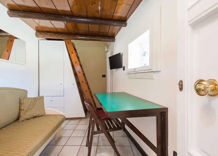 Il Garbino Suite And Apartment
