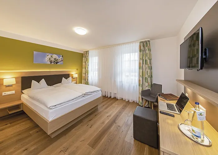 Gasthof - Hotel zum Ochsen GmbH