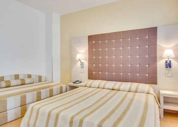 Hotel Ambassador