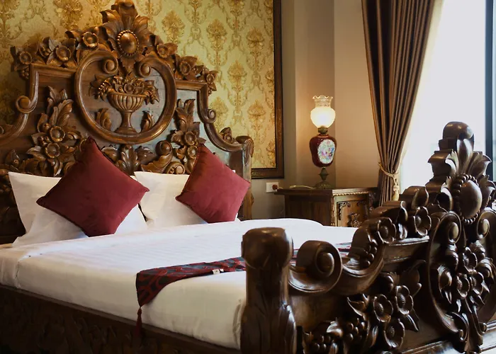 Chunlee Grand Korat