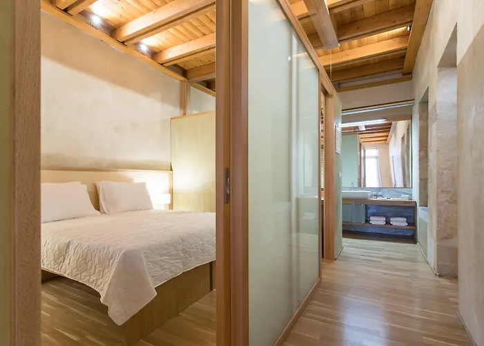 Polixeny'S Suites