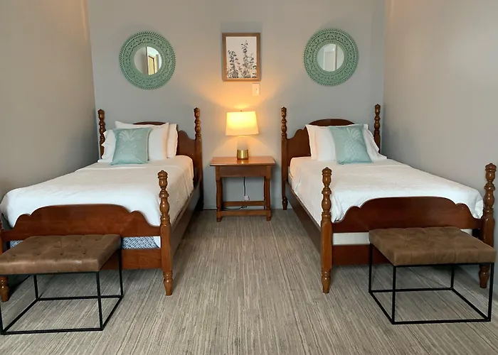Naples Hotel