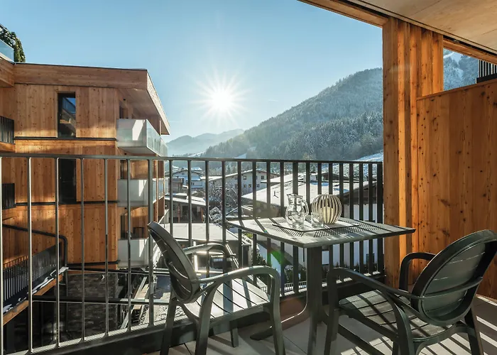 Alpenparks Hotel & Apartment Taxacher