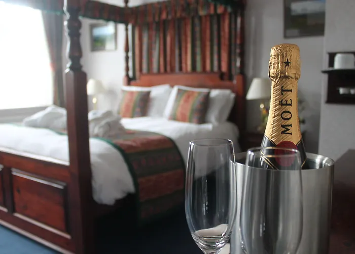 Saxonville Hotel