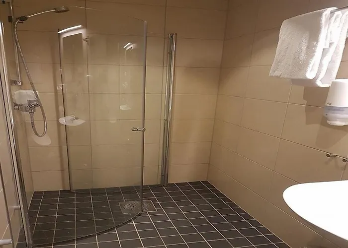 Chesterfield Hotel
