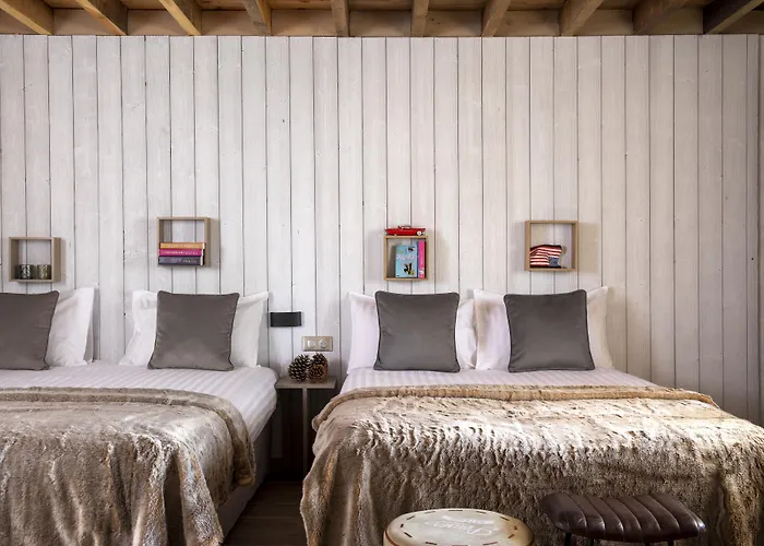 Cocoon Inn