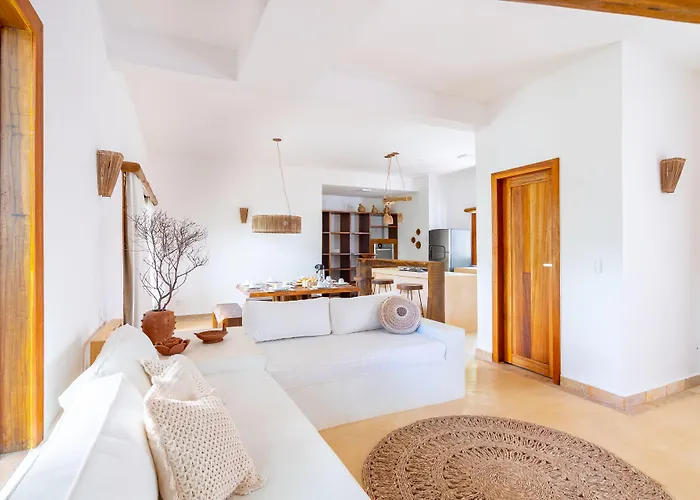 Casalo Hotel
