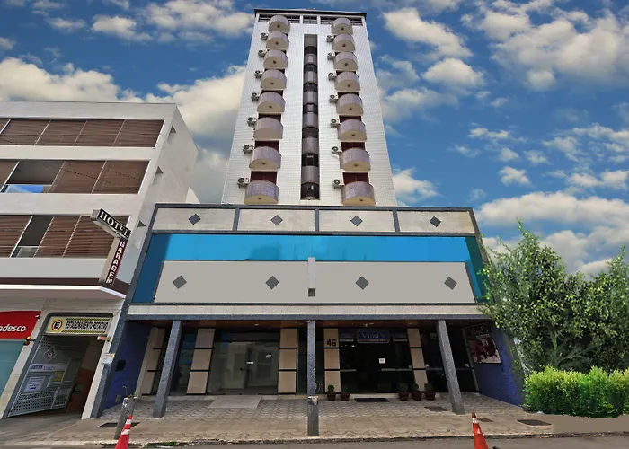 Vinds Plaza Hotel