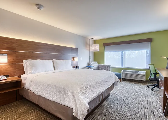 Holiday Inn Express & Suites - Manitou Springs By Ihg