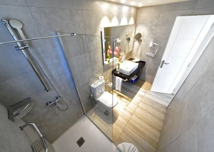 Aqua Suites