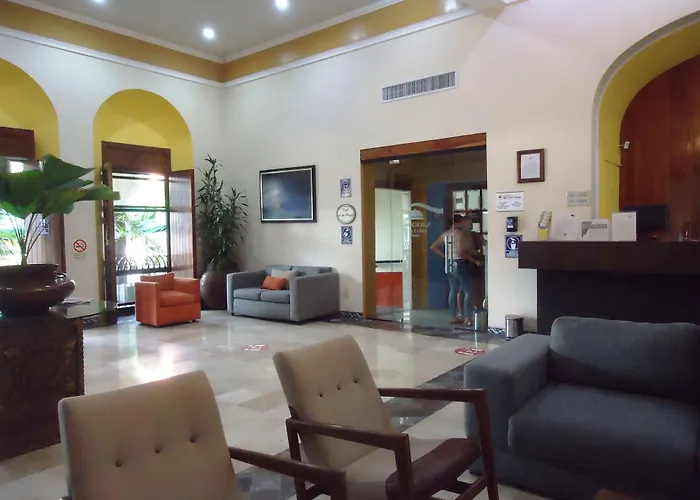 Hotel Concierge Plaza Colima