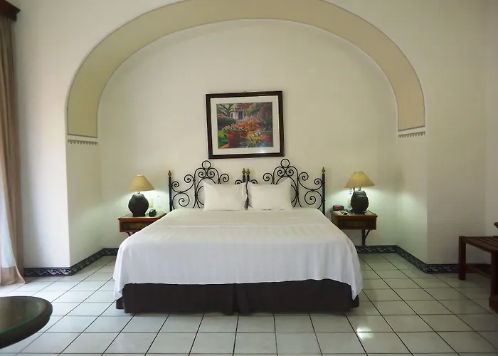 Hotel Concierge Plaza Colima