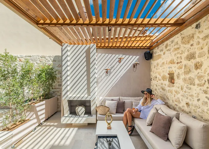 Inotropes Boutique Suites - Adults Only