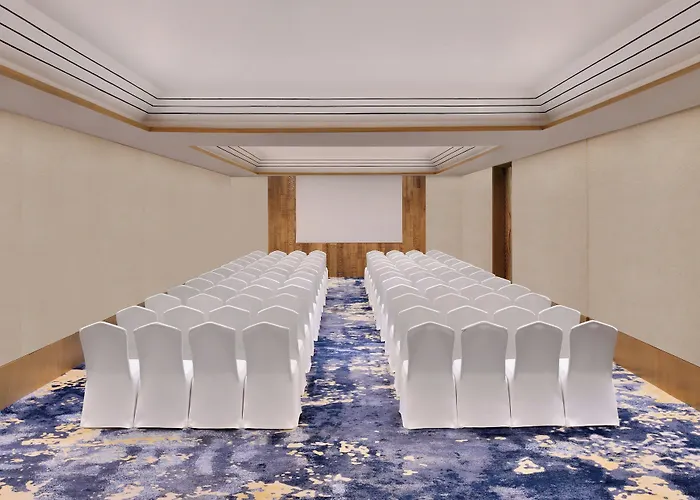 Port Muziris, A Tribute Portfolio Hotel By Marriott, Kochi Airport