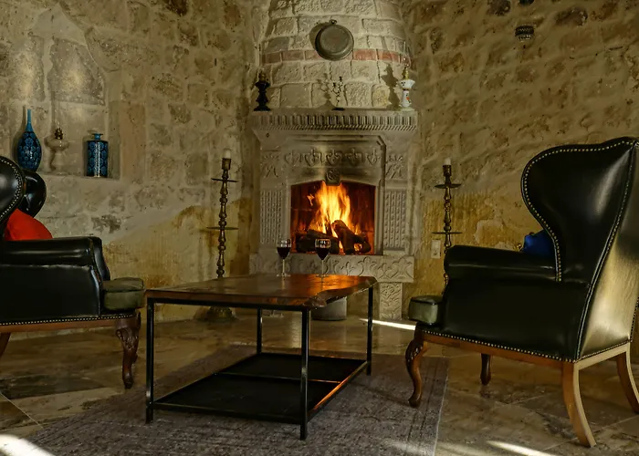 Taru Cave Suites