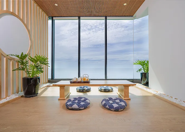 Sala Danang Beach Hotel