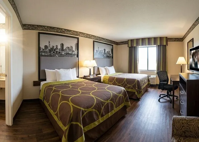 Super 8 By Wyndham Wapakoneta