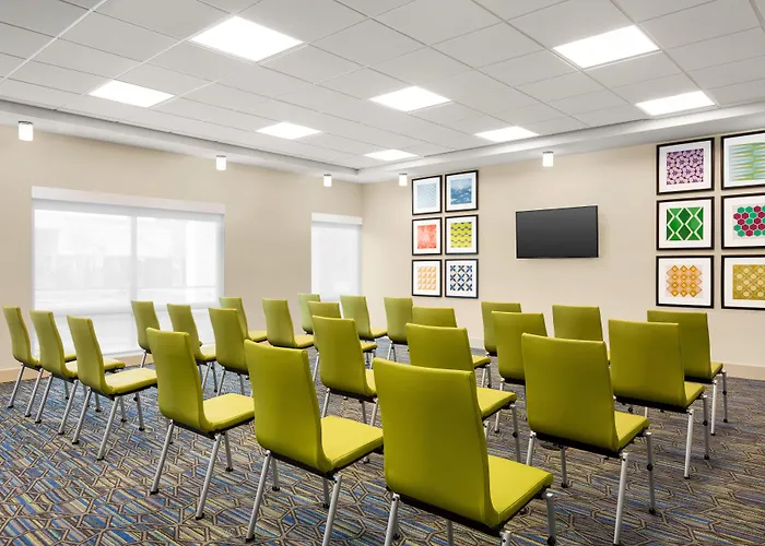 Holiday Inn Express & Suites - Ukiah By Ihg