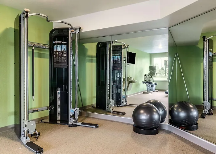 Woodspring Suites Indianapolis Castleton
