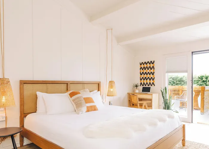 The Green Room Hotel