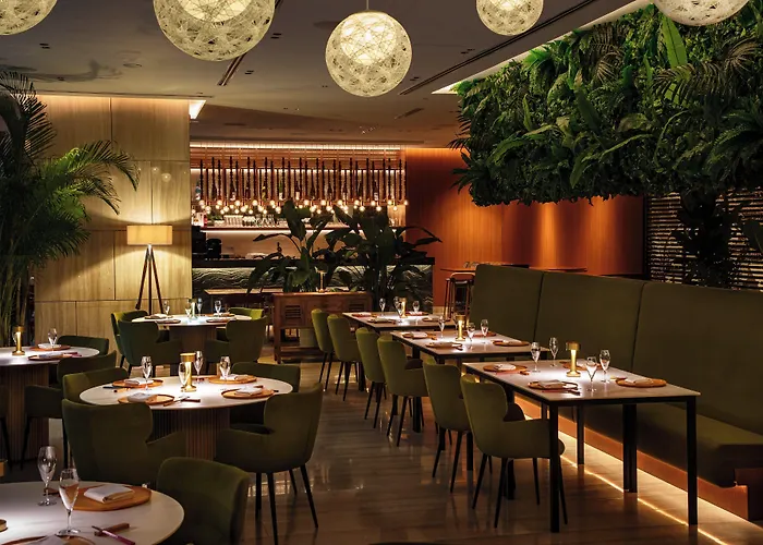 Capri By Fraser China Square, Singapore