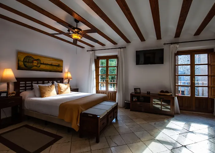 Entre Dos Aguas Hotel Boutique