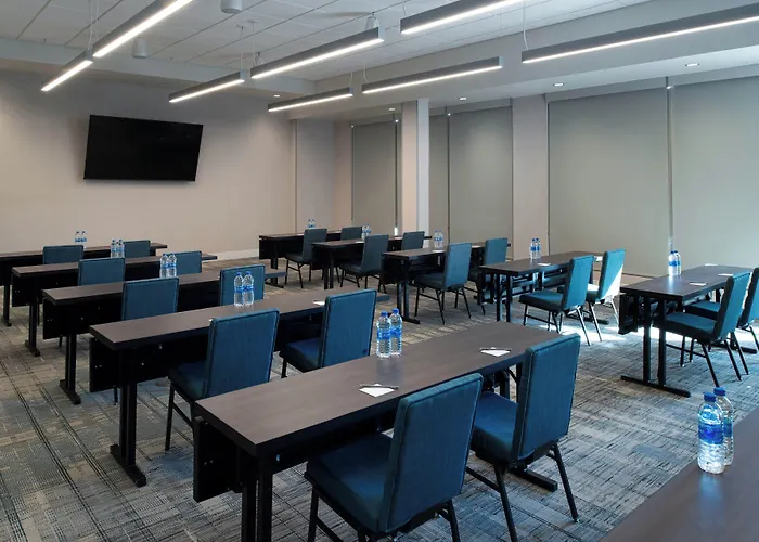 Four Points By Sheraton Kansas City Olathe