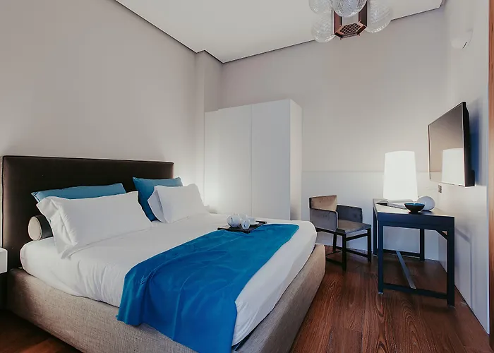Baca Suites, Restaurant & Bar