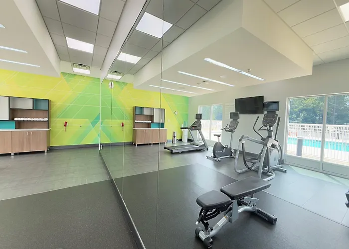Holiday Inn & Suites - Fayetteville W-Fort Bragg Area By Ihg