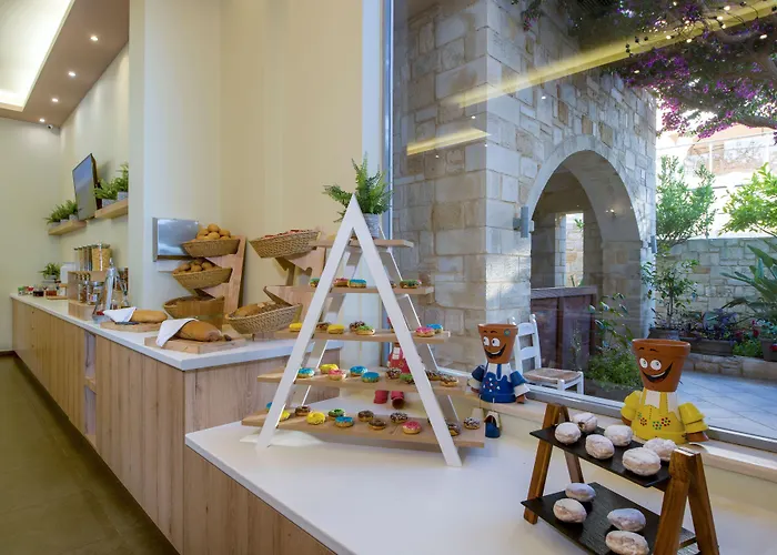 Isida Hotel Agia Marina