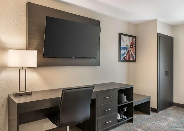 Best Western Plus Bluffton/Hilton Head Hotel