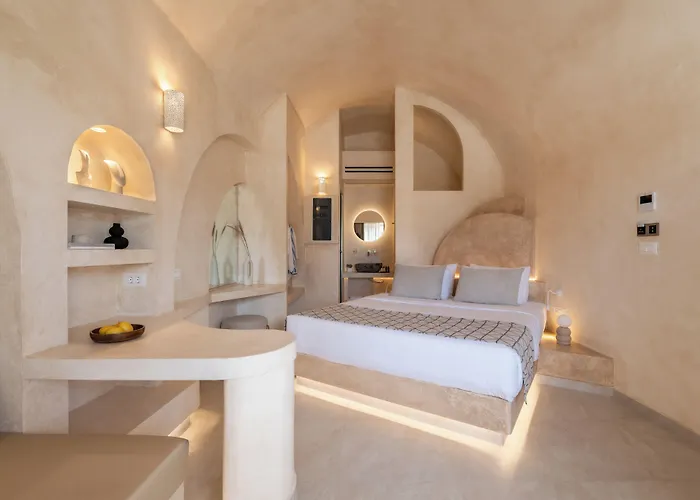 Heyday Luxury Suites