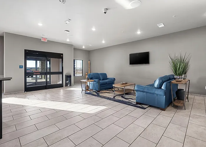 Riverstone Suites By Cobblestone Hotels - Chippewa Falls