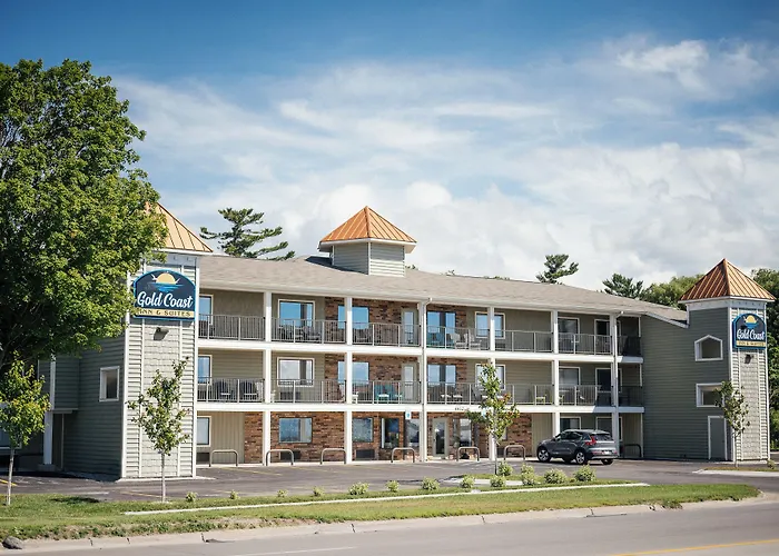 Gold Coast Inn - At The Bay In Traverse City