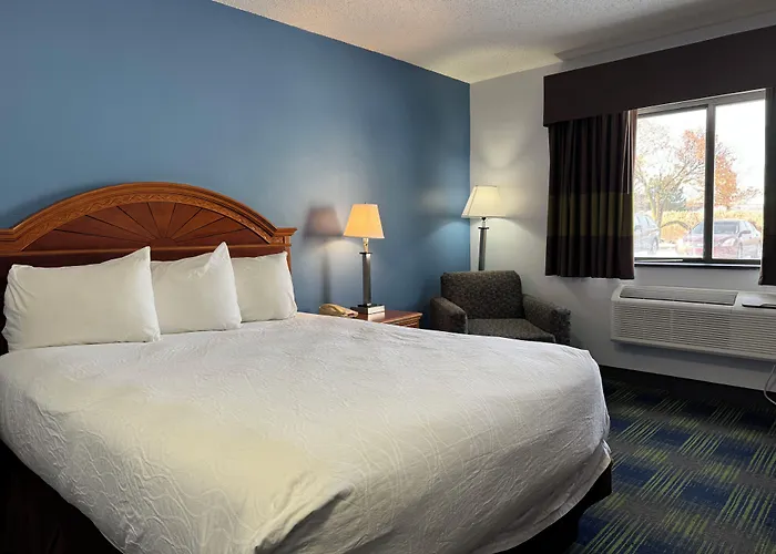 South Ridge Inn