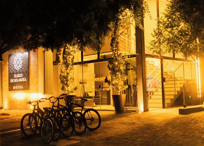 Hotel Flores De Holambra