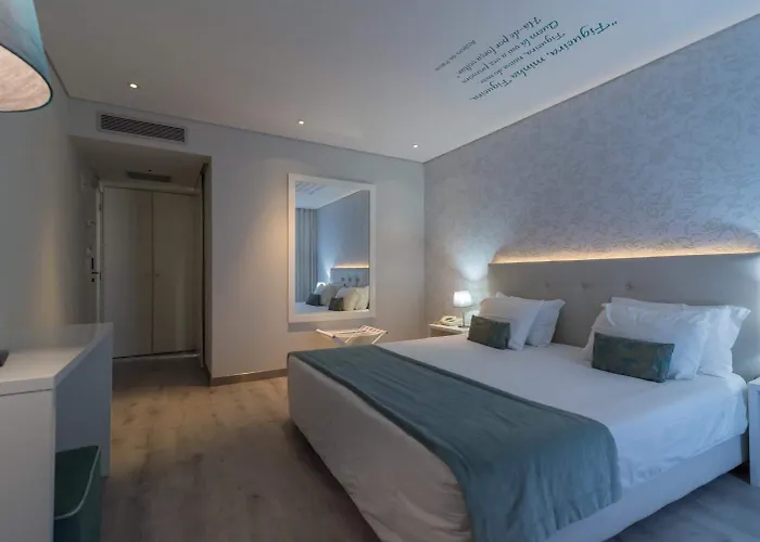 Costa De Prata Hotel