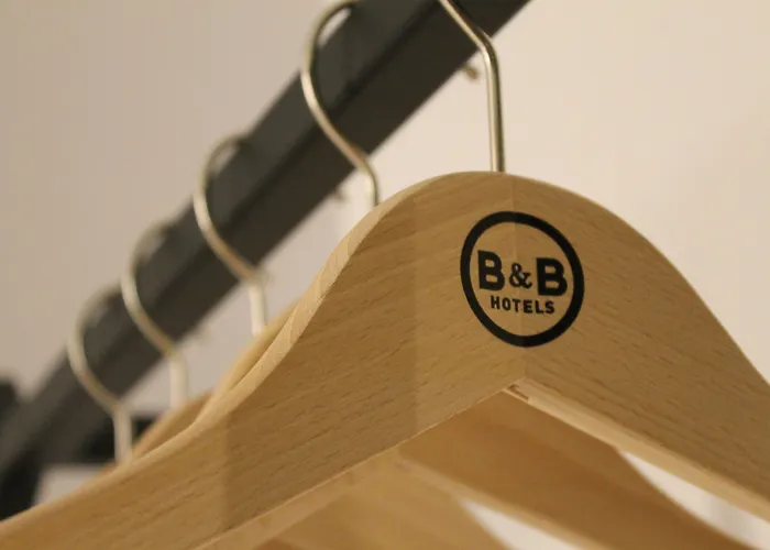 B&B Hotel Valenciennes Sud 3 Etoiles