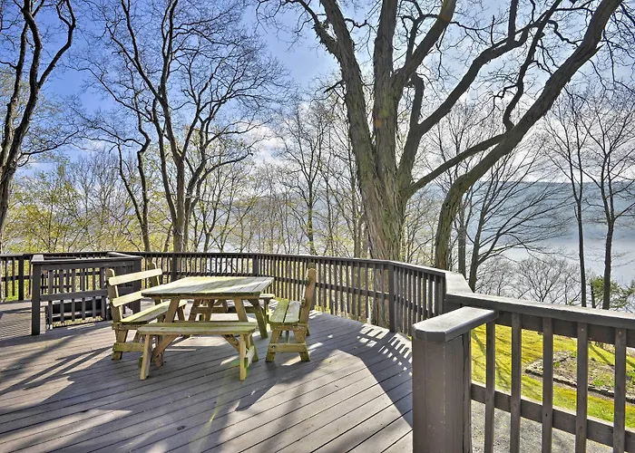 Skaneateles Lake Home: Water Views & Private Beach