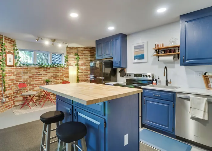 Renovated Studio On 5 Acres - Near Vineyards!