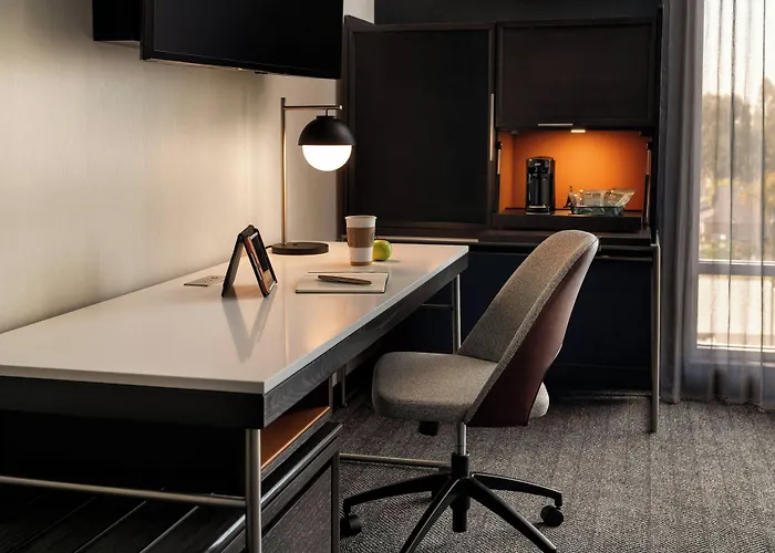 Courtyard By Marriott Cleveland Tn