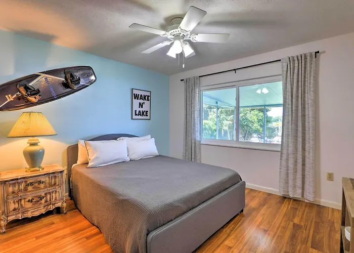 Lakefront Babson Park Escape: Pet Friendly!