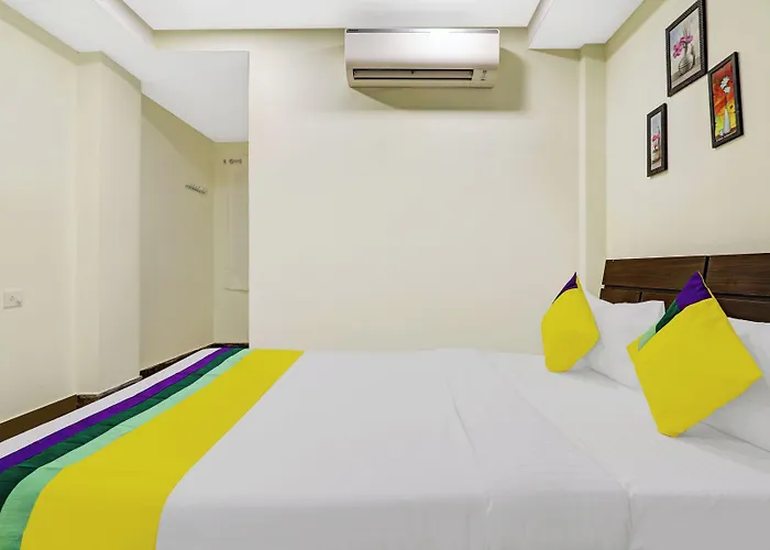 Itsy Hotels Infinity, Hitech City