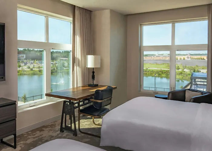 The Artisan At Tuscan Village, Salem, Nh, A Tribute Portfolio Hotel