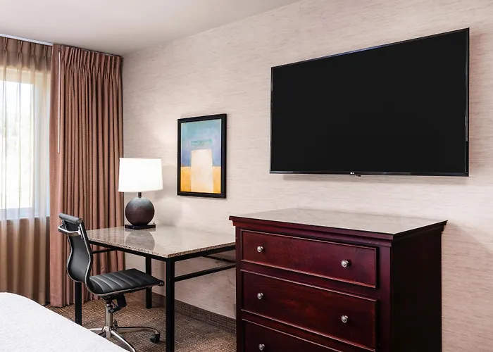 Eastgate Hotel - BW Signature Collection