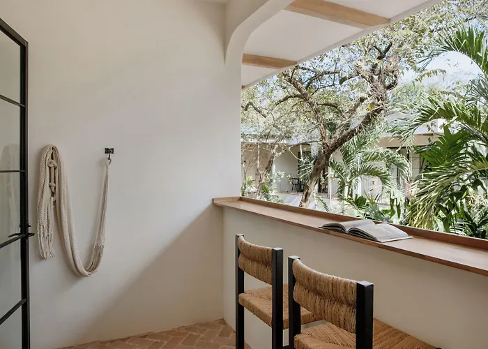 Sendero Hotel & Villas