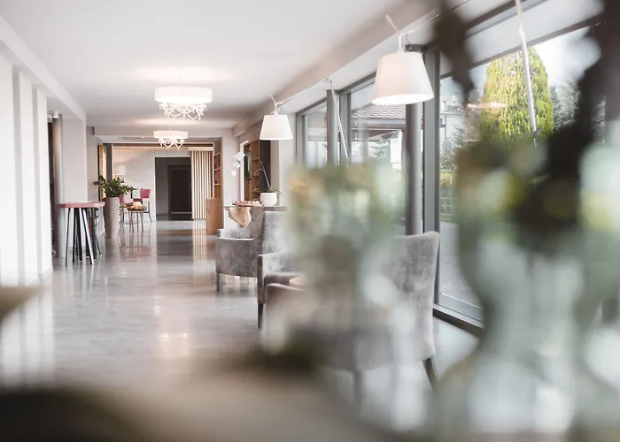 Hotel Tiefenbrunn Gardensuites&Breakfast